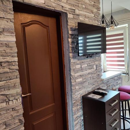 Centrum Lux Apartment Ni Exterior foto