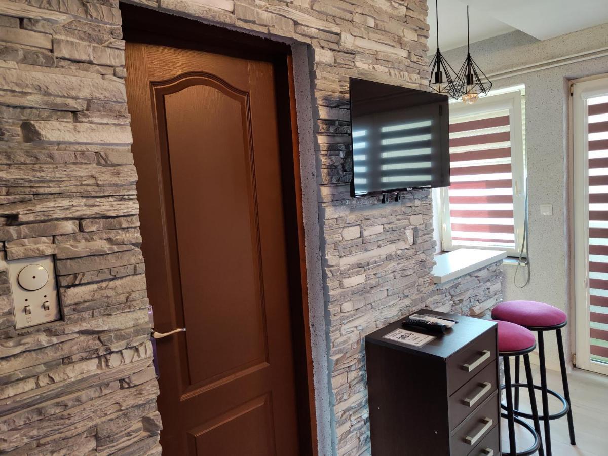 Centrum Lux Apartment Ni Exterior foto